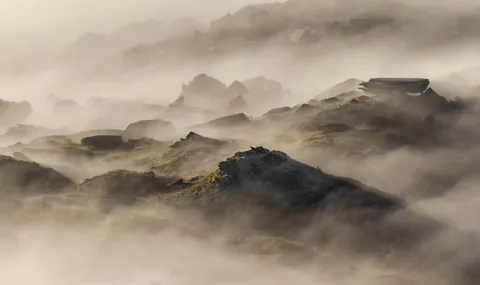 Morning mist in the mountains