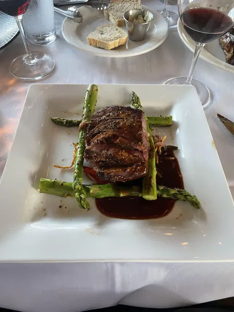 [I ate] Roasted Garlic Stuffed Beef Tenderloin 