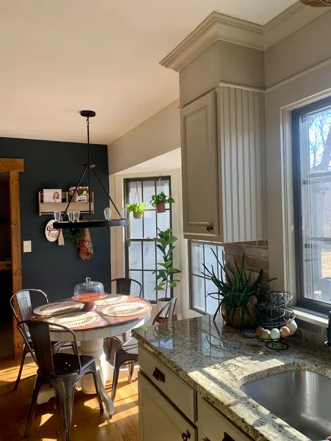 Kitchens can be cozy