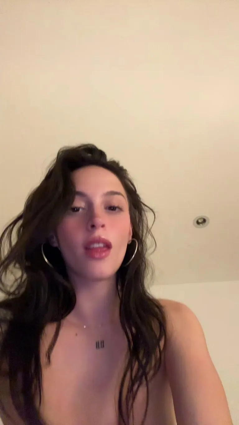 Don't stare too long, or else my bounce might hypnotize you