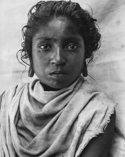 These 1926 portraits of Indians taken by German anthropologist Egon von Eickstedt during his travels which took him through India, Ceylon (modern-day Sri Lanka), and Burma