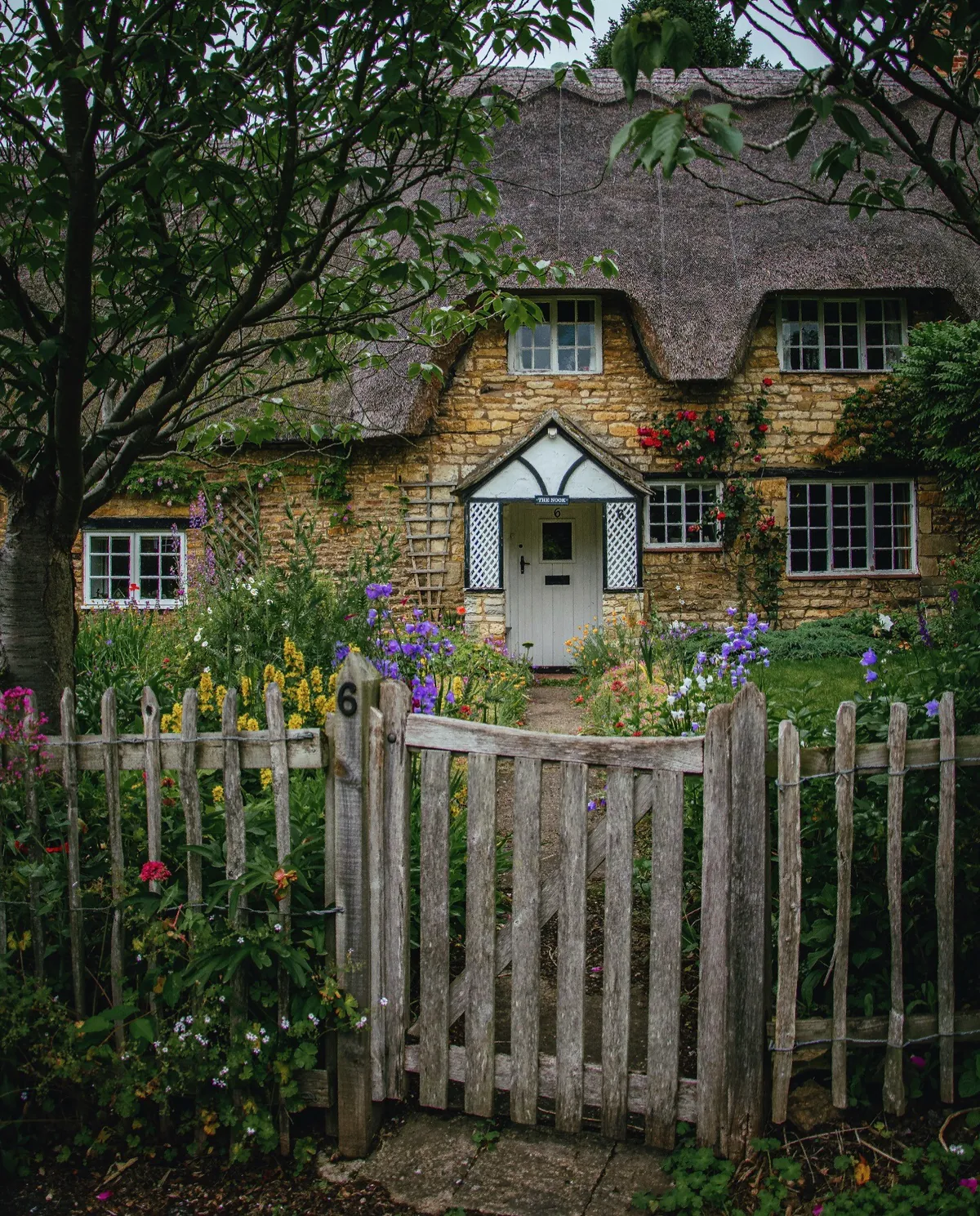 Thatched roof cottage, Rutland Water, Rutland, England
