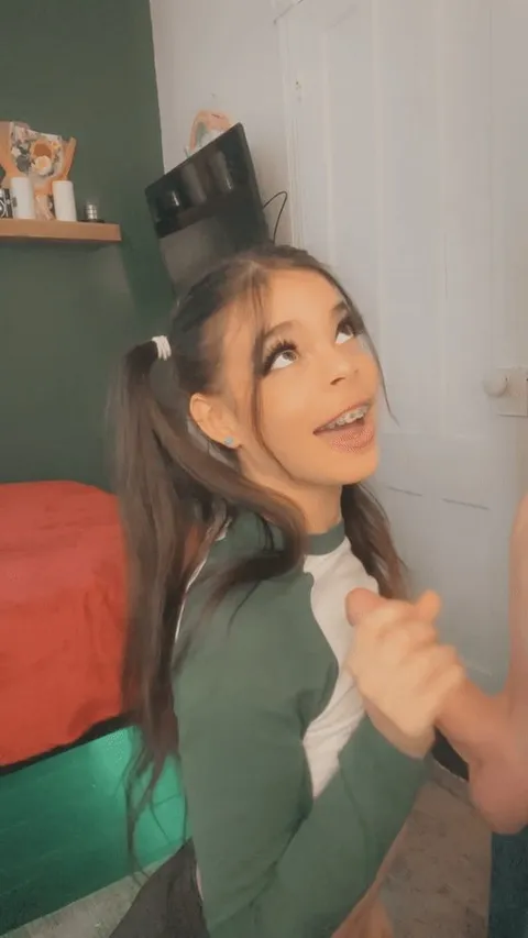 Would you cum on my braces like he did heheh 🤭