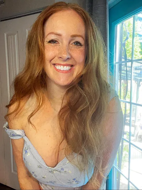 Loving my freckles this summer ♥️