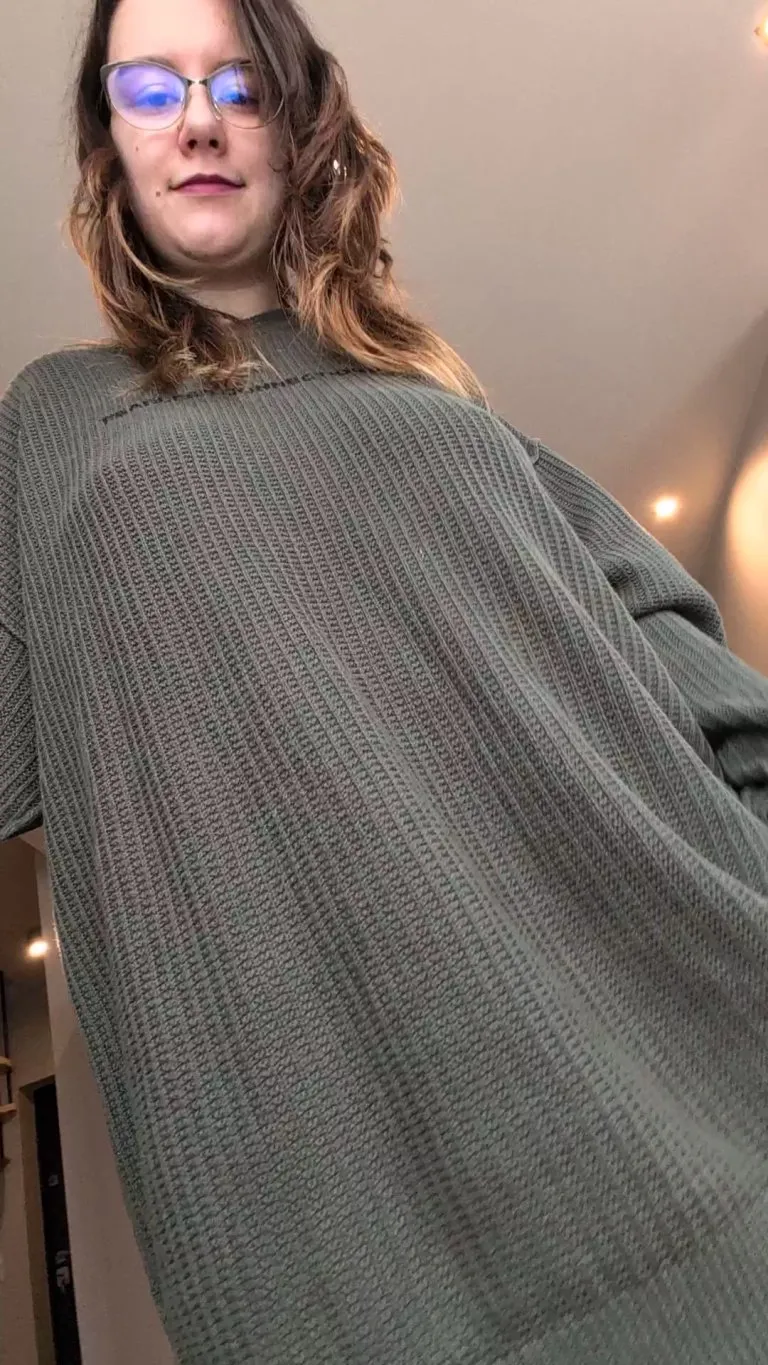 Ready to kiss my second lips (;