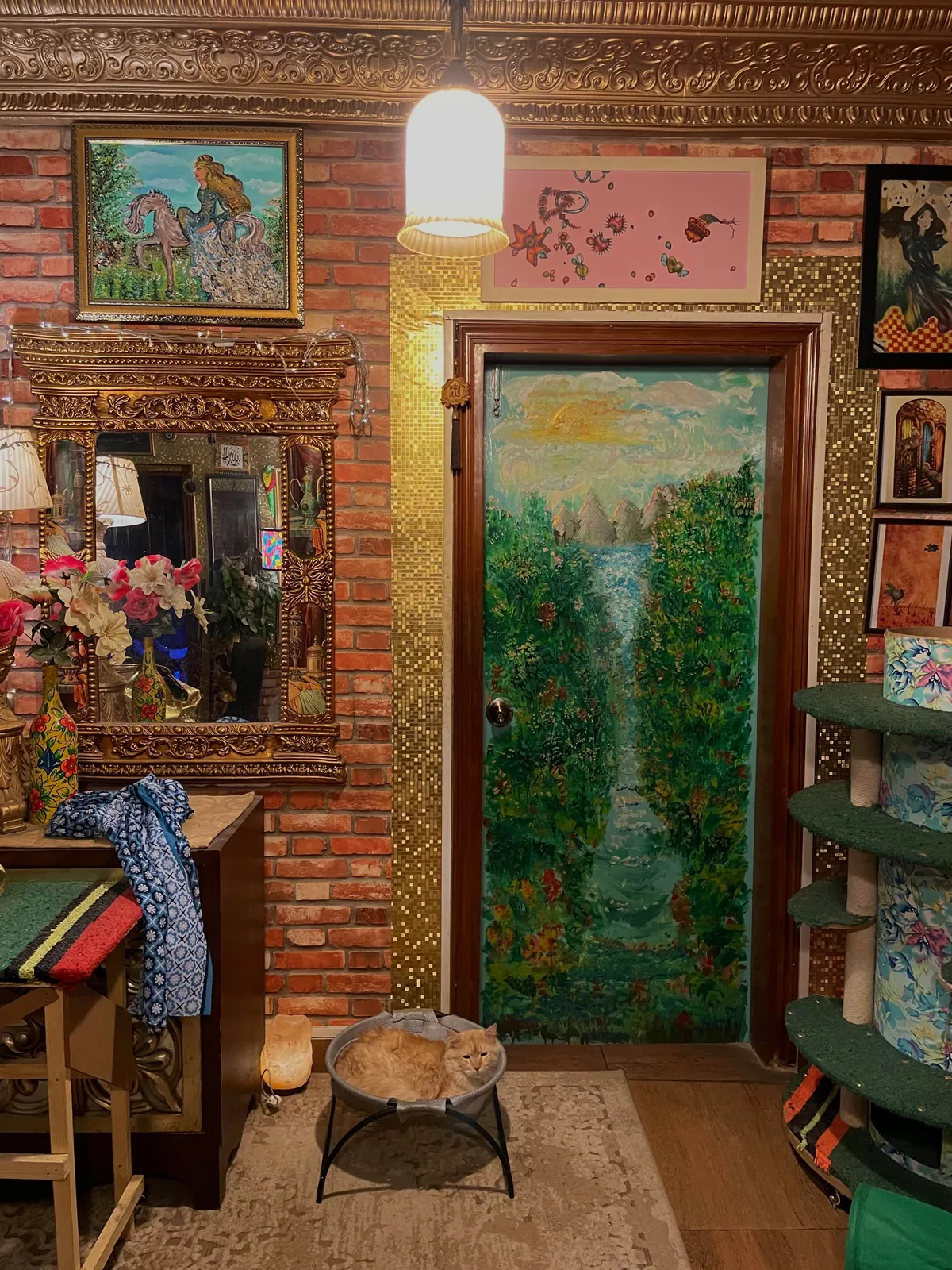 My lounge with my best buds 💕