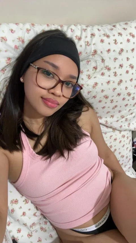 Pink makes me feel pretty 