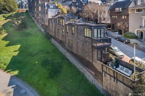 Slim Townhouse (San Francisco, California, US).