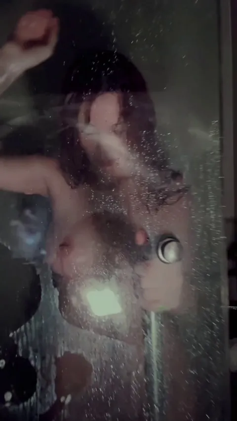 i melt better under dim light