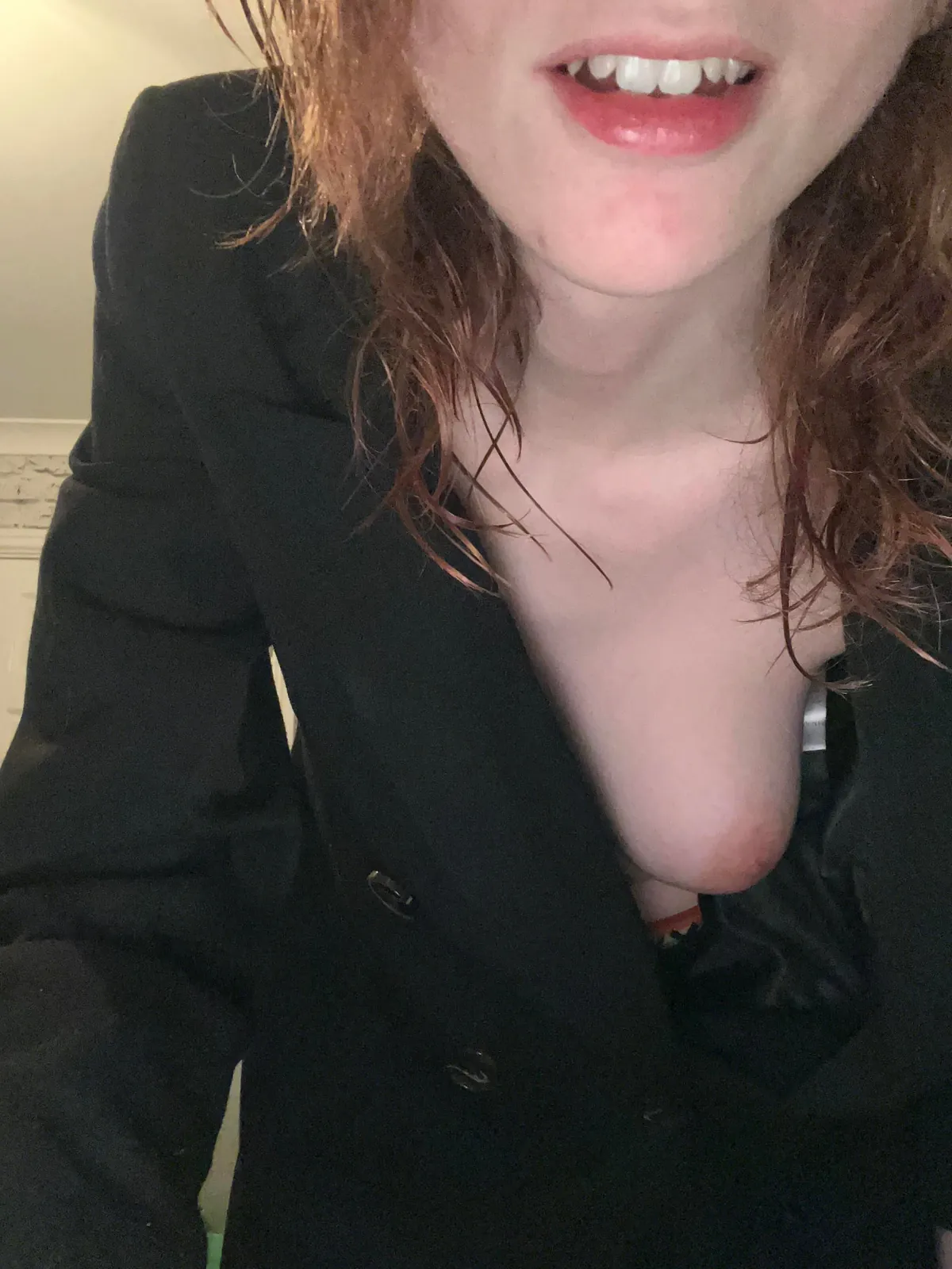 yall like my suit~? 😘