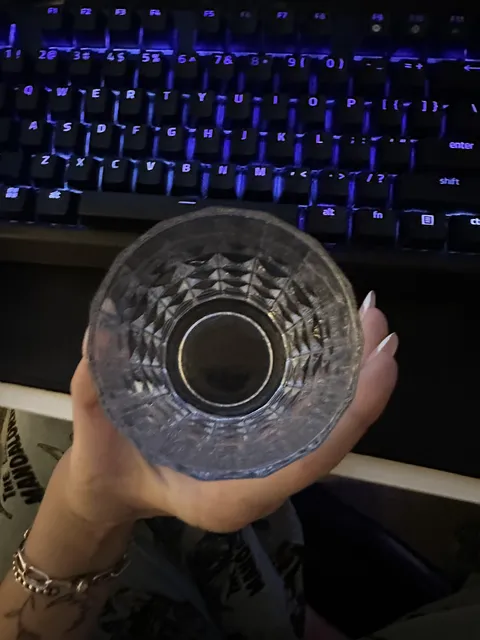 i can grab things backwards