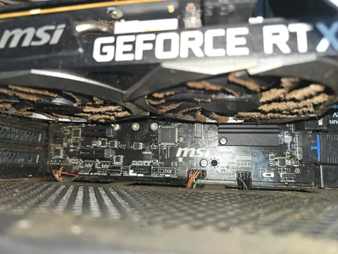 Hate being the family IT guy // PC with lung cancer