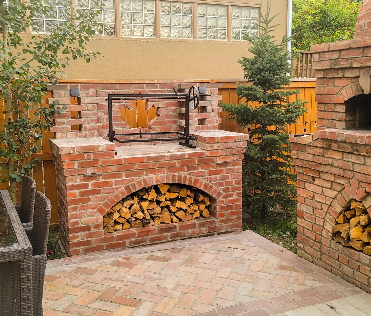 I built a BBQ this summer