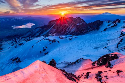 Fiery Skies over Mount St. Helens [2048x1369][OC]