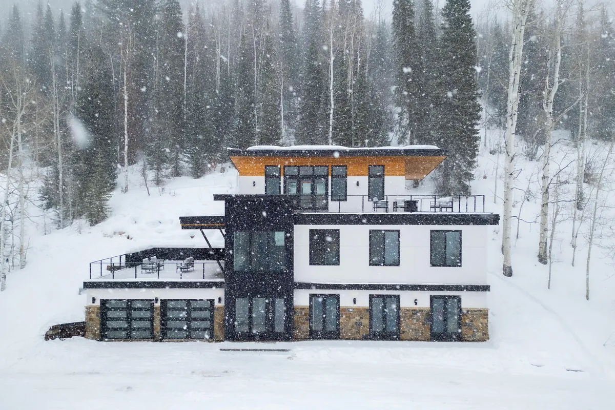 Mountain Modern in a snow storm