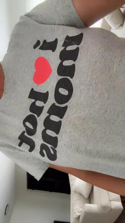 Doing my part to cure your Monday blues.