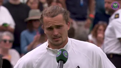 Alexander Zverev to Pep Guardiola after his win today at Wimbledon: “When I saw Pep, I got so nervous. Bayern Munich needs a coach man. If you’re tired of football you can coach me on the tennis court any time”