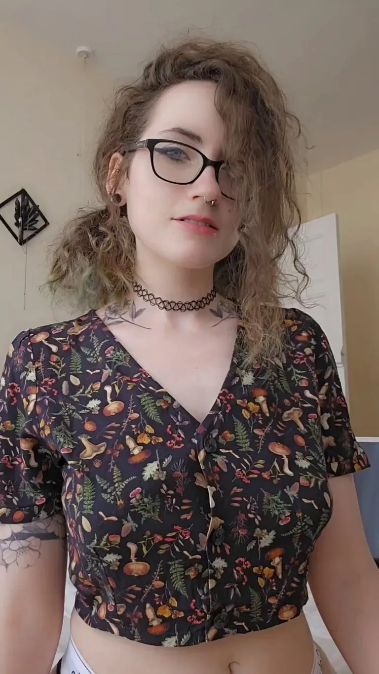 Just wanted to show you my tits ☺️