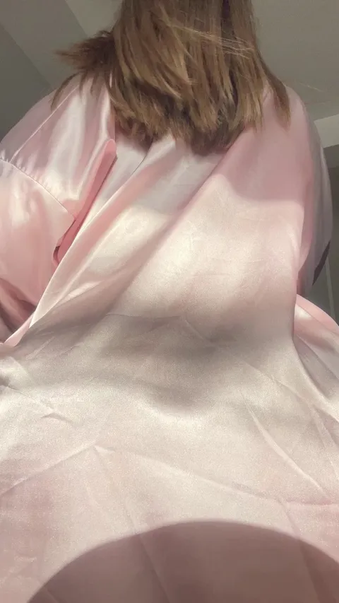 My nut wants to seduce you