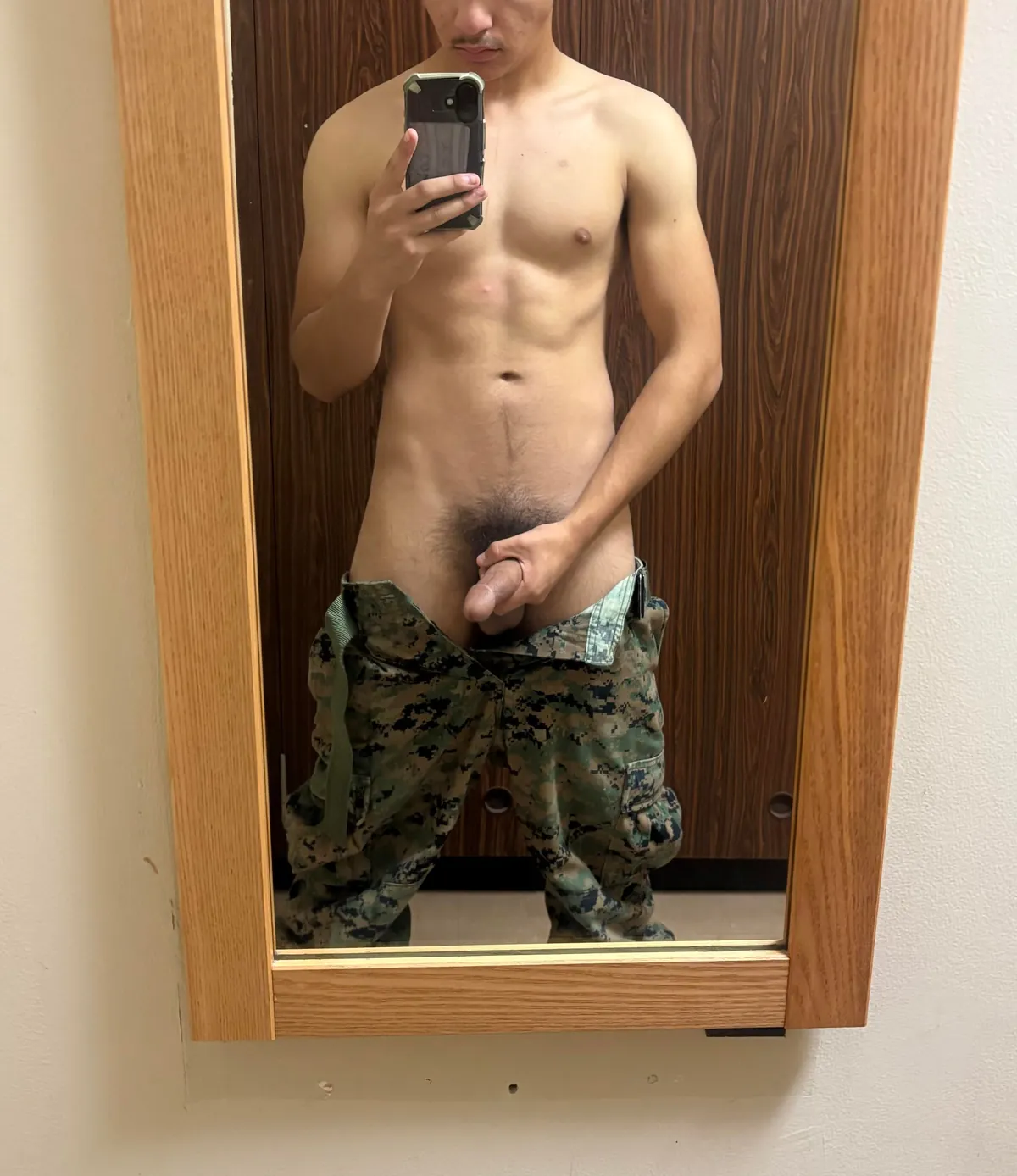 30 Straight roommates gone today