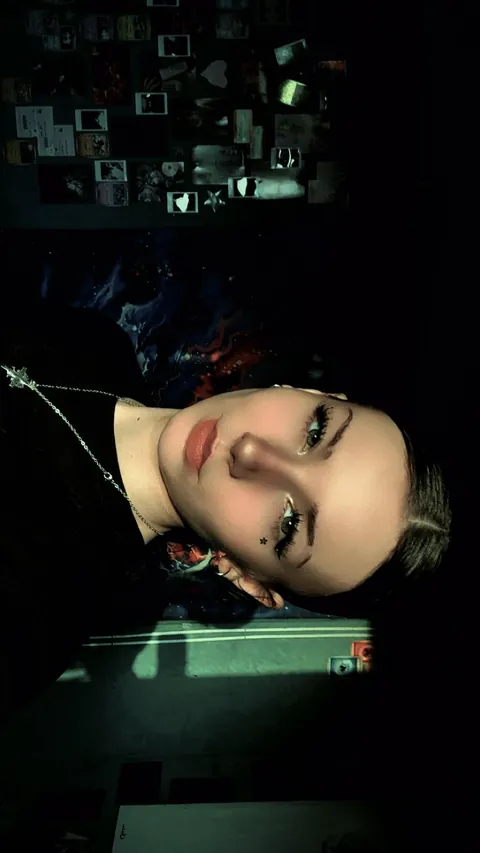 19F from the uk Do your worst :)