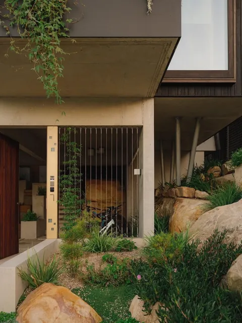 Holocene House, Manly, Australia by CplusC Architects