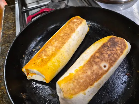 Beef, bean, and rice burritos [Homemade]