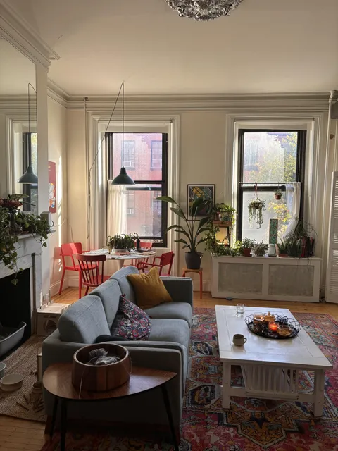 My bright and cozy living room 💕💕