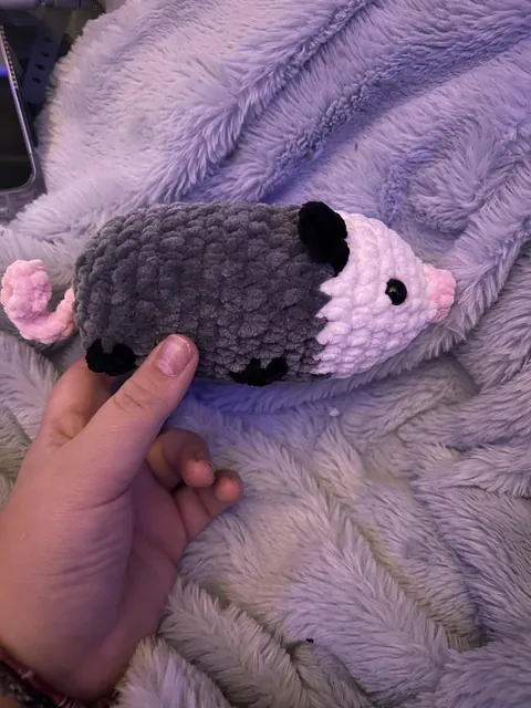 Advice needed: Is it ok to give my tattoo artist a gift?