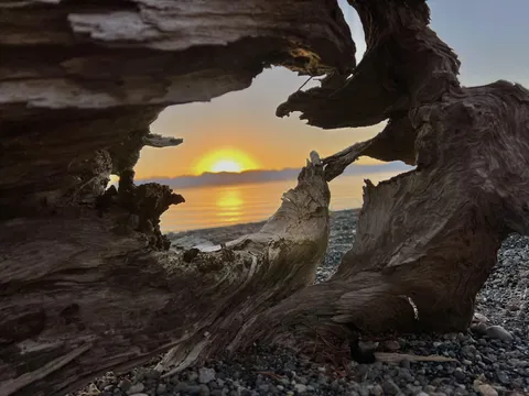 Yellowstone Lake sunrise 4032 x 3020 [OC]