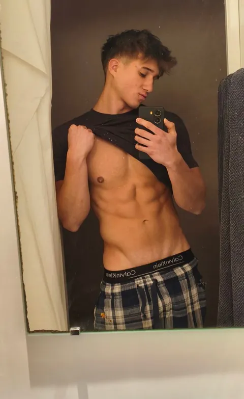 18 and never had a head from a guy. Who volunteers?