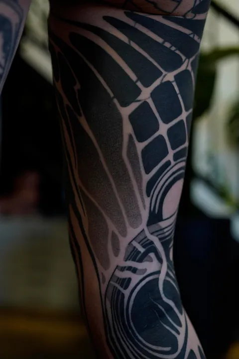 Leg sleeve done for my friend and coworker, done by me (@sewp) in Toronto at Delete After Death