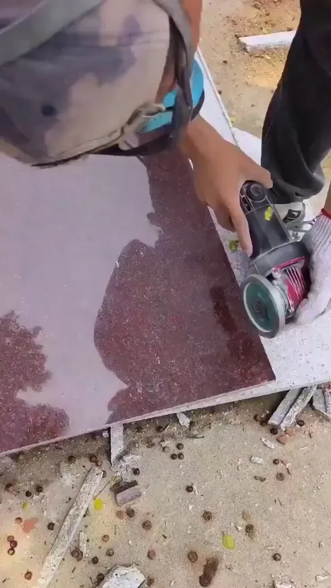 Making pattern on granite