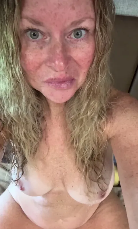 Mom duties handled… now who’s ready to handle me?