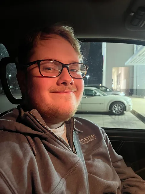 20M plumber from Arkansas Do your worst. Roast me.