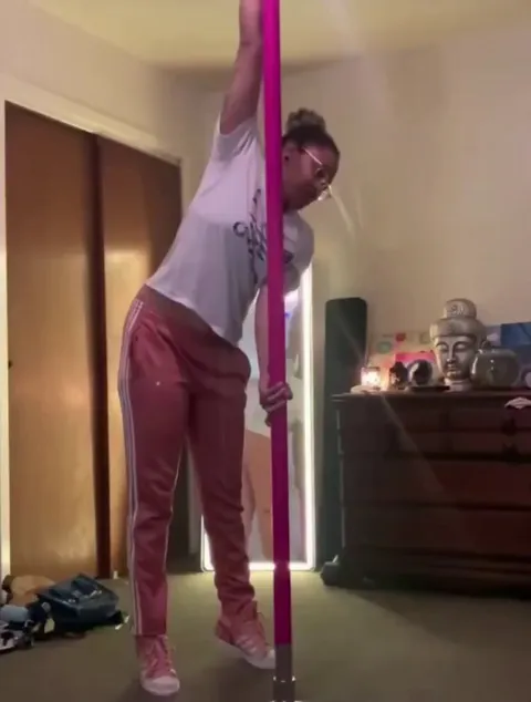 Strength training pole dance exercise