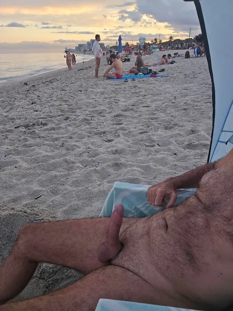 Let's watch sunset on the beach?