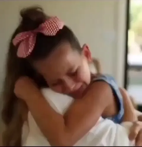 Little girl who is a cancer survivor gets to meet the bone marrow donor who saved her life