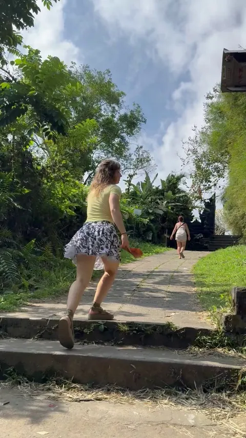 Love getting risky with the flashes