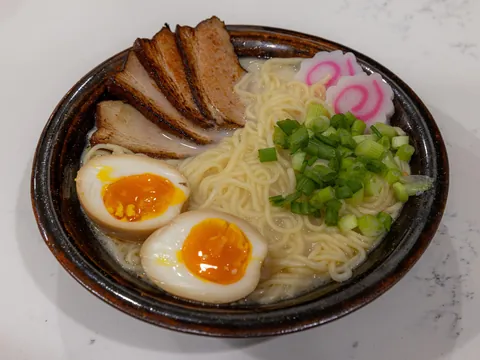 [homemade] ramen in ramen bowls I made myself