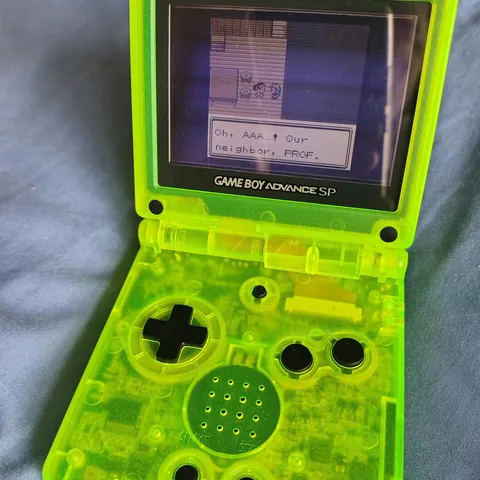 Cleaned and saved this Pokémon crystal from the trash someone was going to throw it away 😭