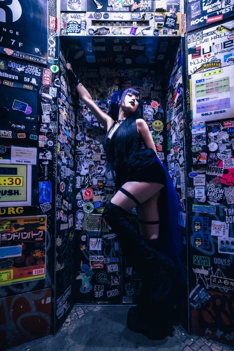 ITAP of my friend in Shibuya [portrait]