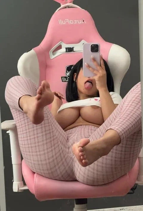 Some non nudes to make your day better