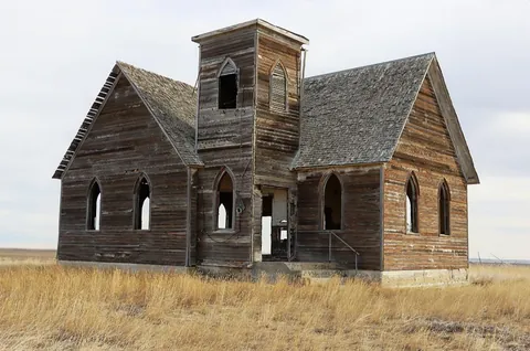 Abandoned Church in Montana [OC]