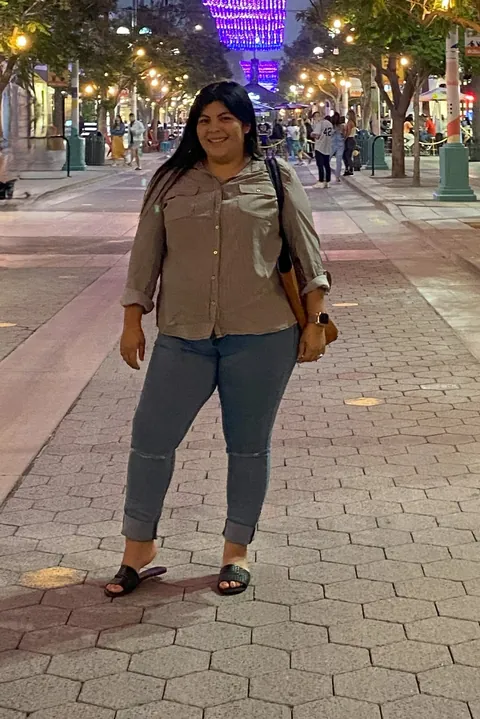 4'11 Slutty Latina hotwife