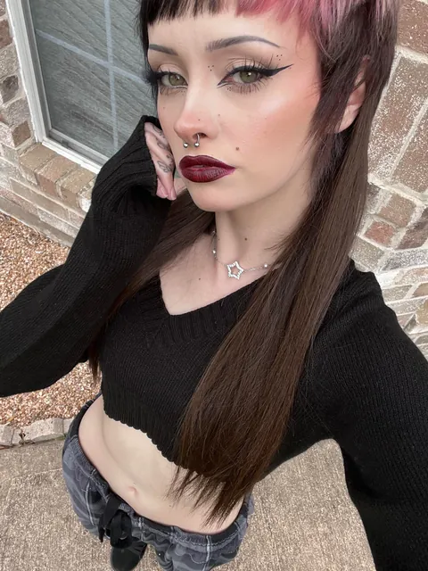 basic makeup vampy lip