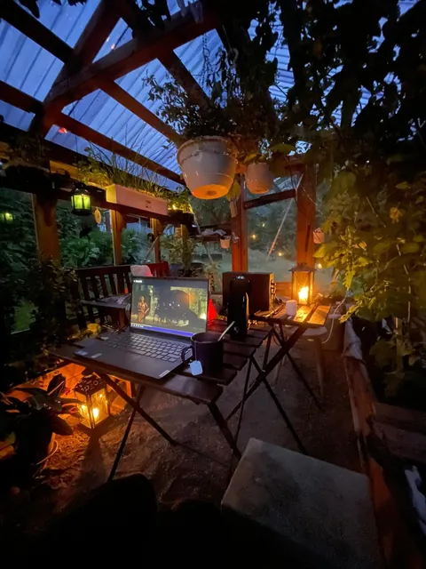 Post got removed, so I'll try again: autumn greenhouse nights w movies &amp; snacks