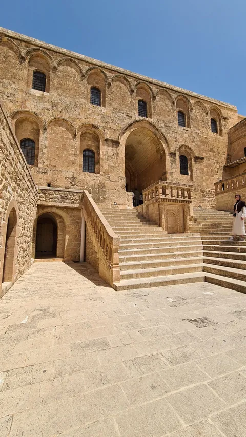 Istanbul to south-eastern Turkey (16 days - 4200km)