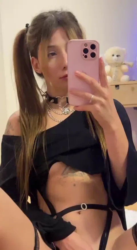 Half Japanese/American, born in 2006. Would you smash or pass?