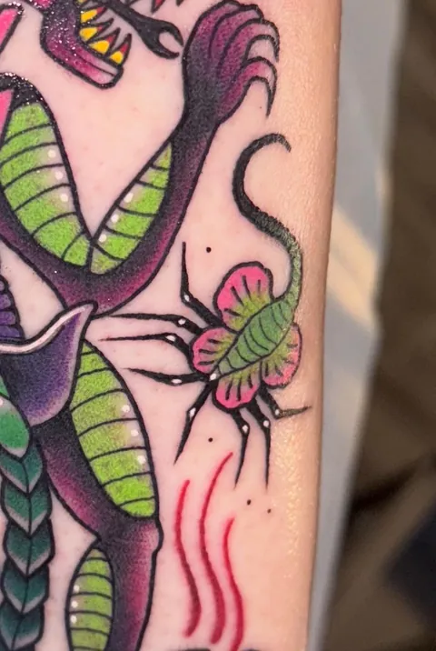 Sick ass Xenomorph done by Roberto Euán, Los Angeles, CA.